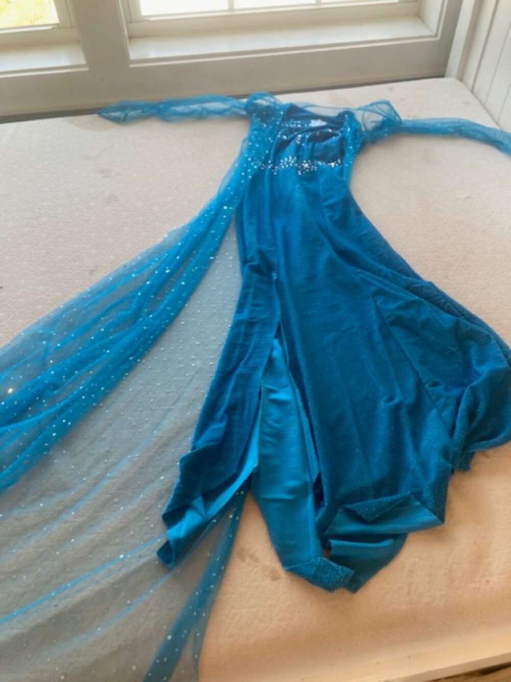 Elsa outfit long sleeve